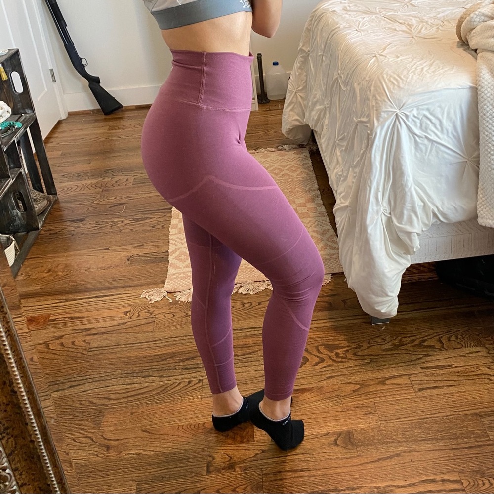 Alphalete revival leggings small